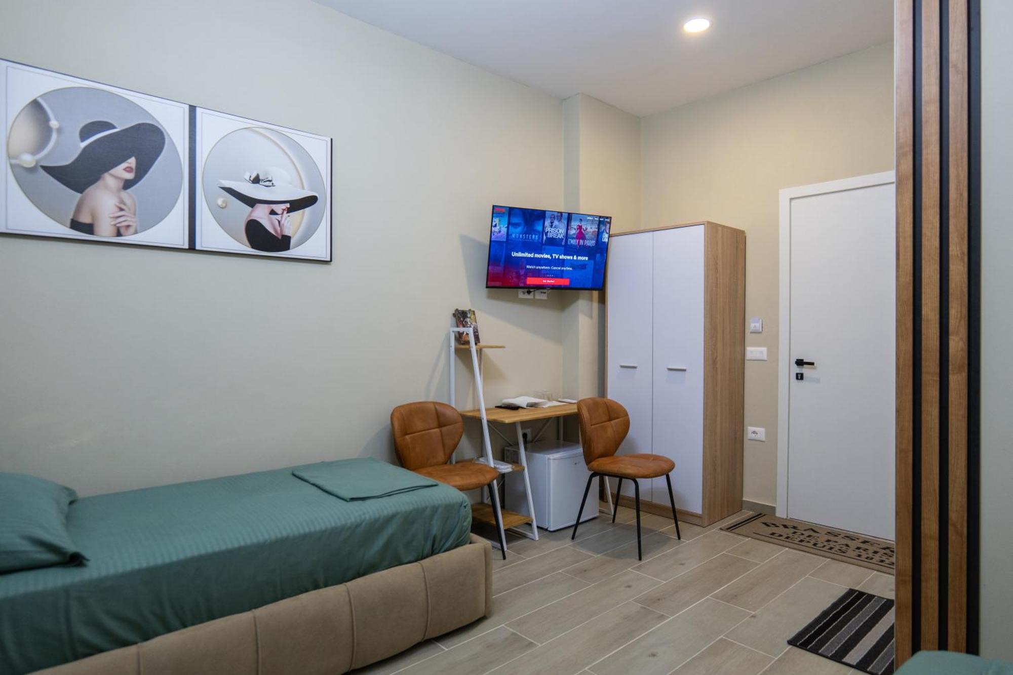 City Center Rooms And Apartments Durres Ngoại thất bức ảnh