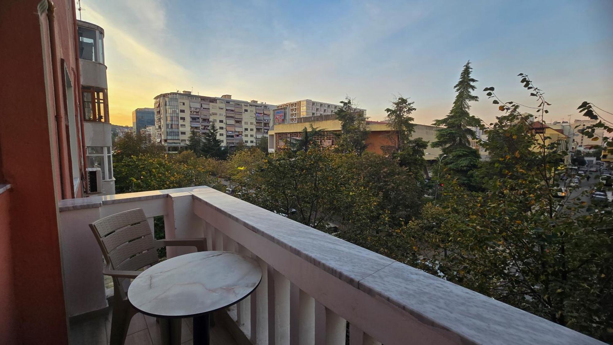 City Center Rooms And Apartments Durres Ngoại thất bức ảnh